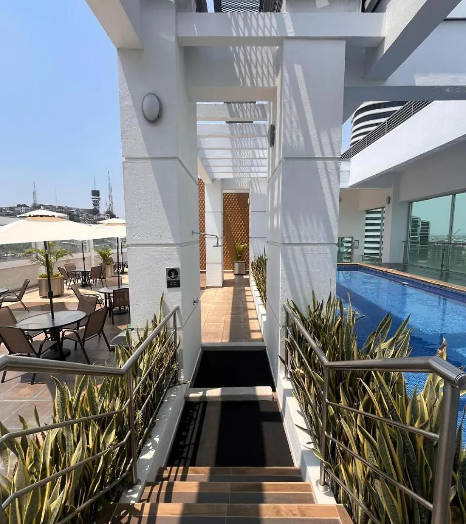 Blue Suite In Puerto Santa Ana With A View Of The River! 瓜亚基尔