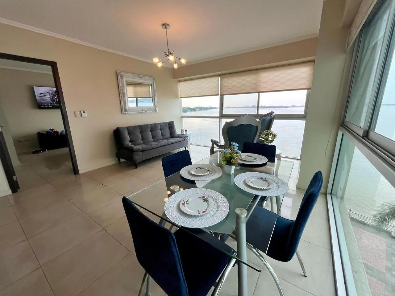 公寓 Blue Suite In Puerto Santa Ana With A View Of The River! 瓜亚基尔