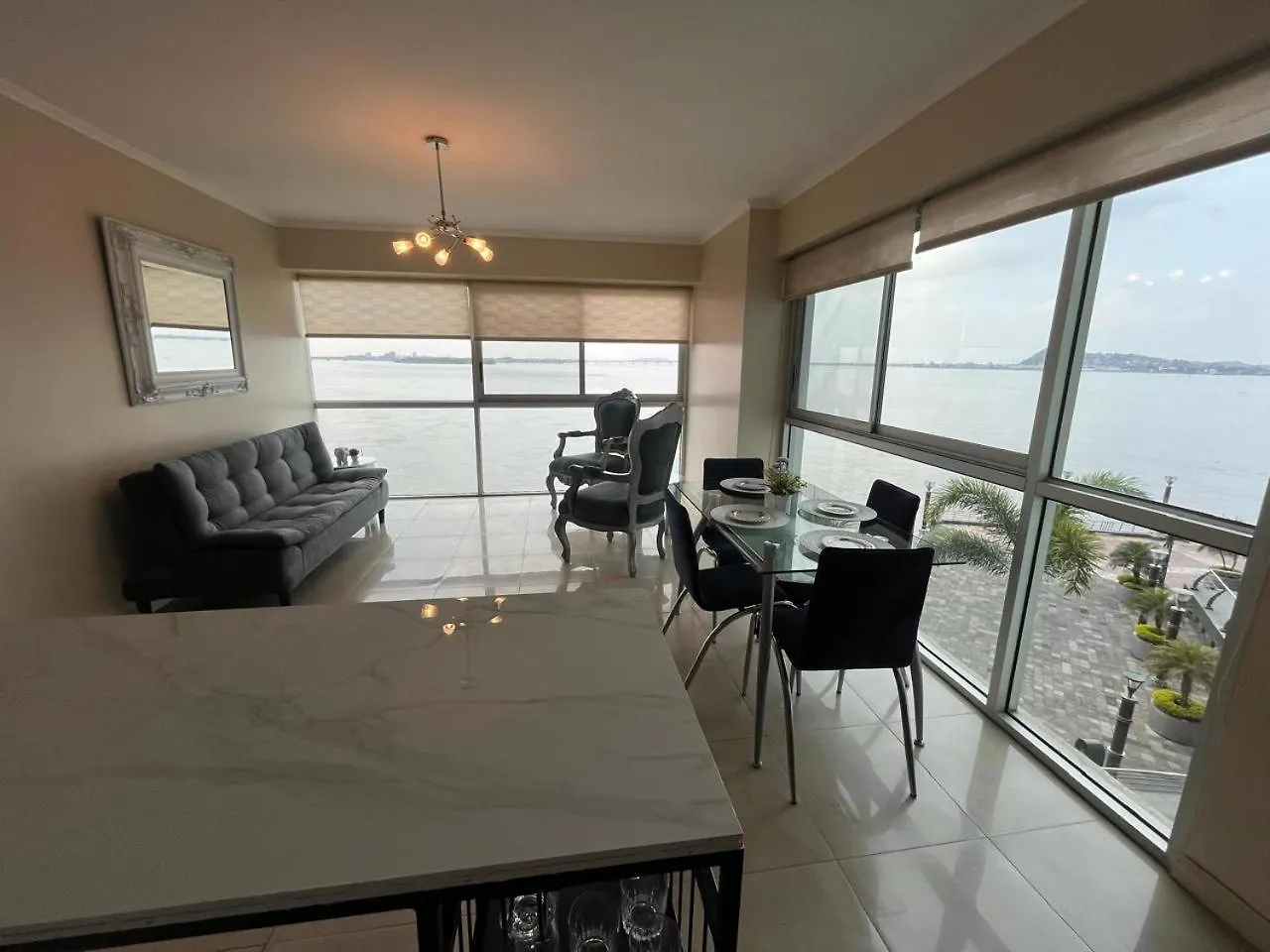 Blue Suite In Puerto Santa Ana With A View Of The River! 瓜亚基尔 公寓